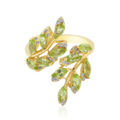 Anillo en plata con Peridoto