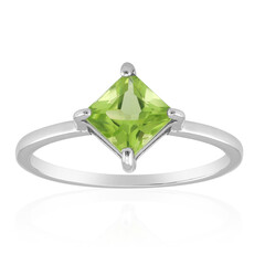 Anillo en plata con Peridoto de Birmania