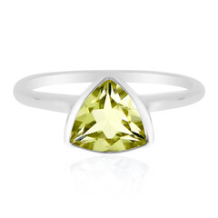 Anillo en plata con Cuarzo del Ouro Verde