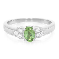 Anillo en plata con Apatita de Rusia