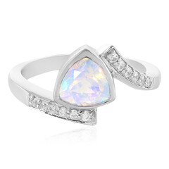 Anillo en plata con Ópalo de Welo