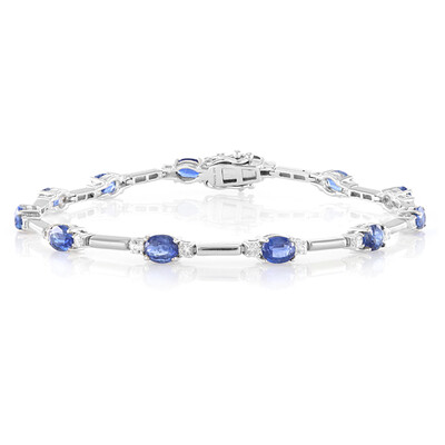 Brazalete en plata con Cianita de Nepal