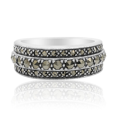 Anillo en plata con Marcasita