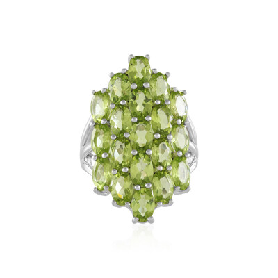 Anillo en plata con Peridoto