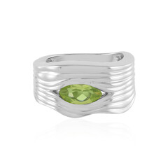 Anillo en plata con Peridoto (de Melo)