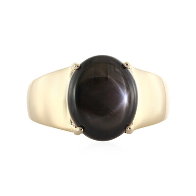 Anillo en oro con Zafiro estrella negra