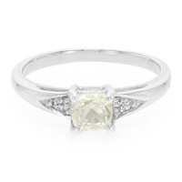 Anillo en plata con Ortoclasa