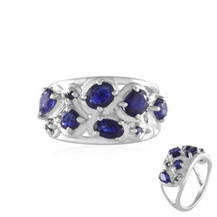 Anillo en plata con Zafiro azul de Madagascar