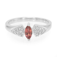 Anillo en plata con Granate de Lindi