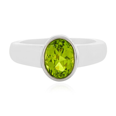 Anillo en plata con Peridoto de Jilin