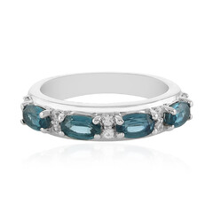 Anillo en plata con Cianita petróleo