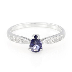 Anillo en plata con Iolita de Ceilán