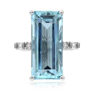 Anillo en oro con Aguamarina de Brasill AAA (AMAYANI)