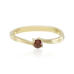 Anillo en oro con SI1 Diamante rojo