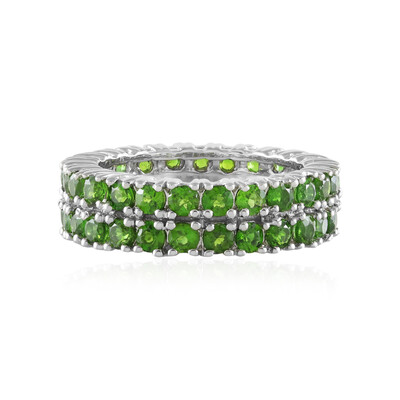 Anillo en plata con Diópsido de Rusia