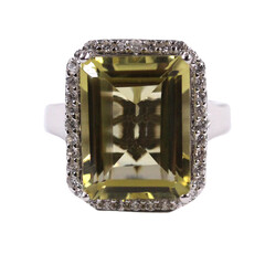 Anillo en plata con Cuarzo del Ouro Verde