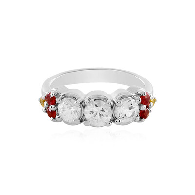 Anillo en plata con Zircón
