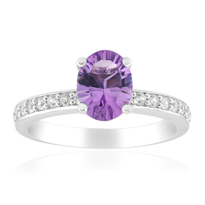 Anillo en plata con Amatista