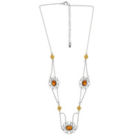 Collar en plata con Ámbar báltico