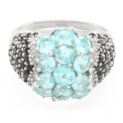 Anillo en plata con Apatita azul