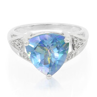 Anillo en plata con Topacio brillo de luna