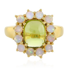 Anillo en plata con Peridoto