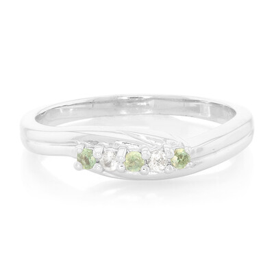 Anillo en plata con Alejandrita de Brasil
