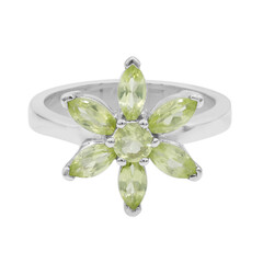 Anillo en plata con Peridoto