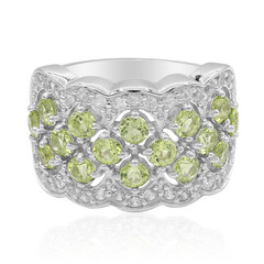 Anillo en plata con Peridoto