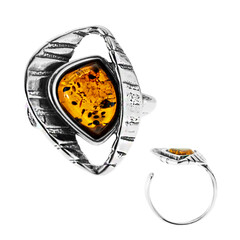 Anillo en plata con Ámbar báltico