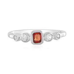 Anillo en plata con Rubí de Tanzania (Adela Silber)