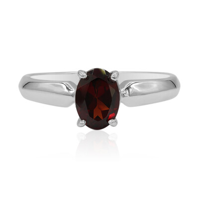 Anillo en plata con Granate de Mozambique