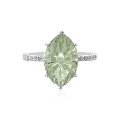 Anillo en plata con Amatista verde