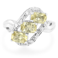 Anillo en plata con Apatita Xia