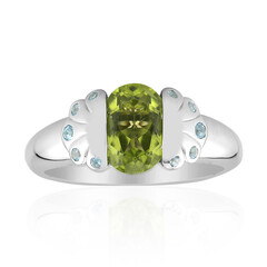 Anillo en plata con Peridoto de Jilin (Remy Rotenier)