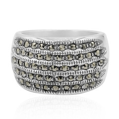 Anillo en plata con Marcasita