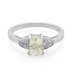 Anillo en plata con Ortoclasa