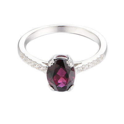 Anillo en plata con Granate de Tocantin