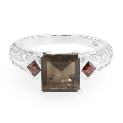 Anillo en plata con Cuarzo ahumado