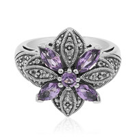 Anillo en plata con Amatista