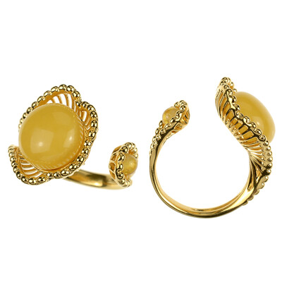 Anillo en plata con Ámbar báltico (dagen)