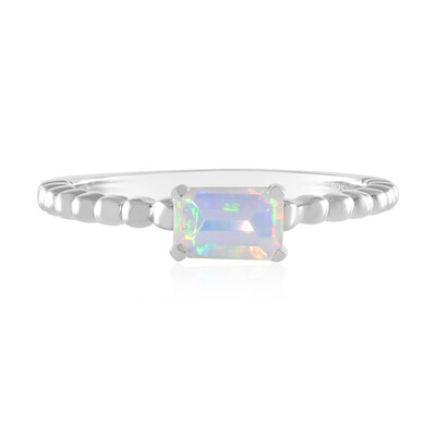 Anillo en plata con Ópalo de Welo