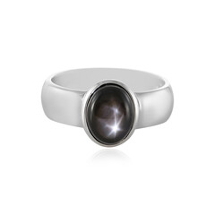 Anillo en plata con Zafiro estrella negra