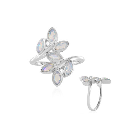 Anillo en plata con Ópalo de Welo