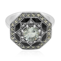 Anillo en plata con Amatista verde