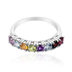 Anillo en plata con Zircón de Ratanak Kirí