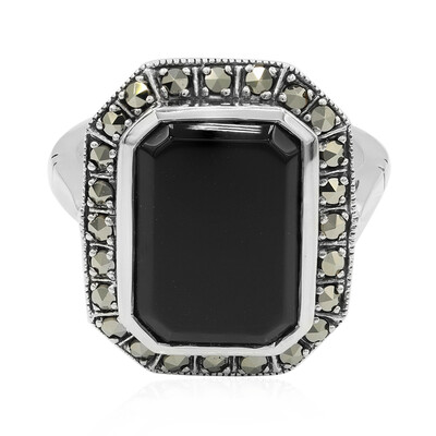 Anillo en plata con Ónix negro