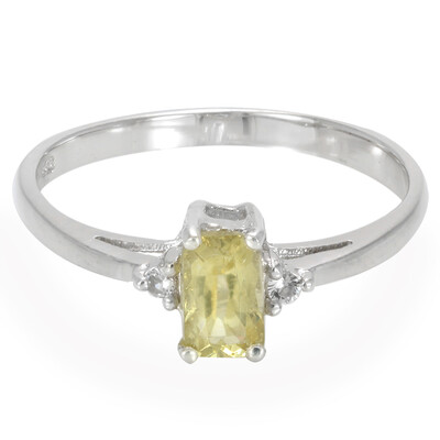 Anillo en plata con Apatita Xia