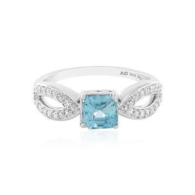 Anillo en plata con Zircón de Ratanak Kirí