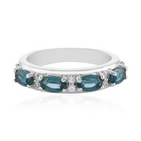 Anillo en plata con Cianita petróleo